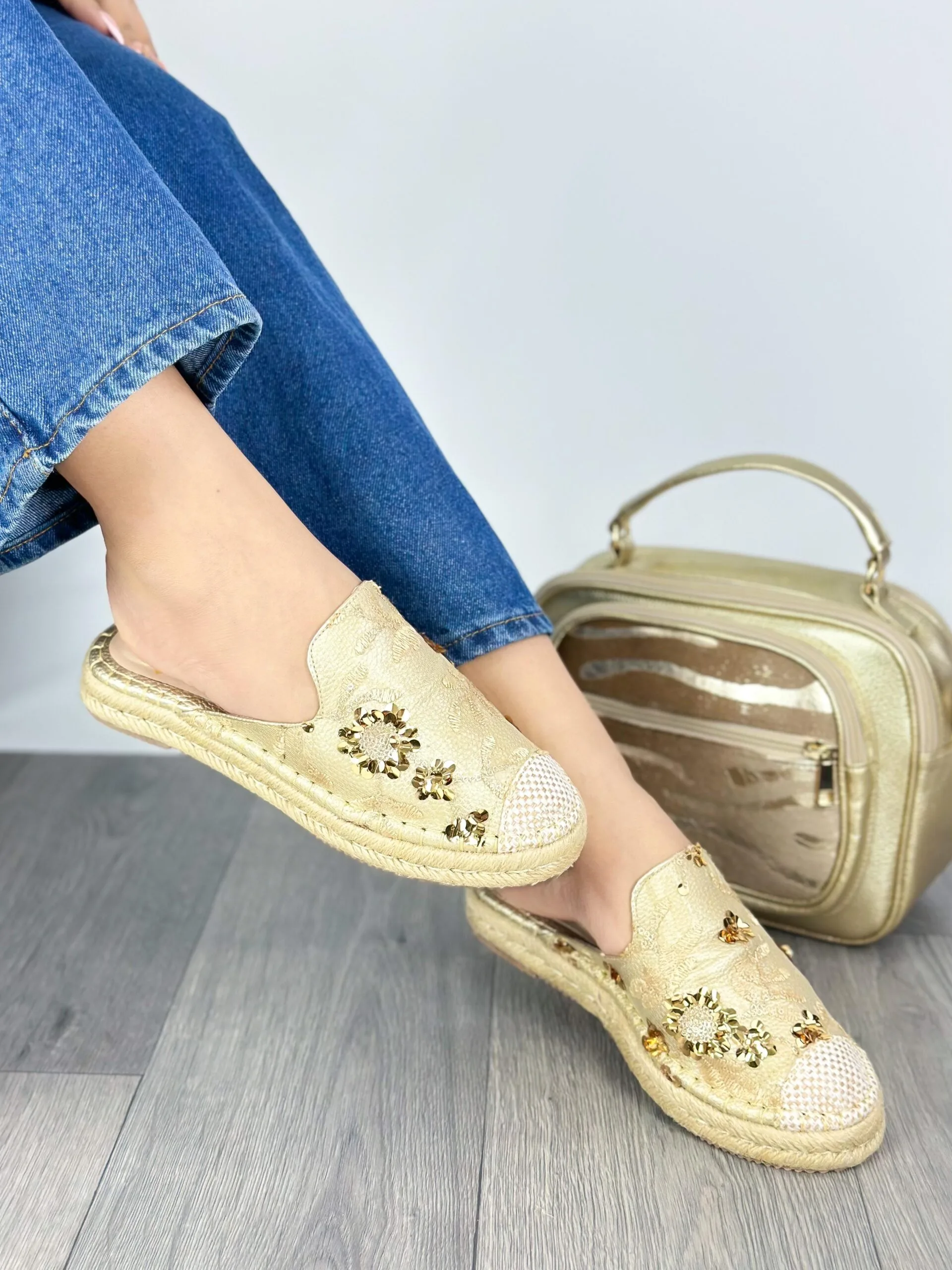 Alpargata Floresta Dorado - Imagen 2