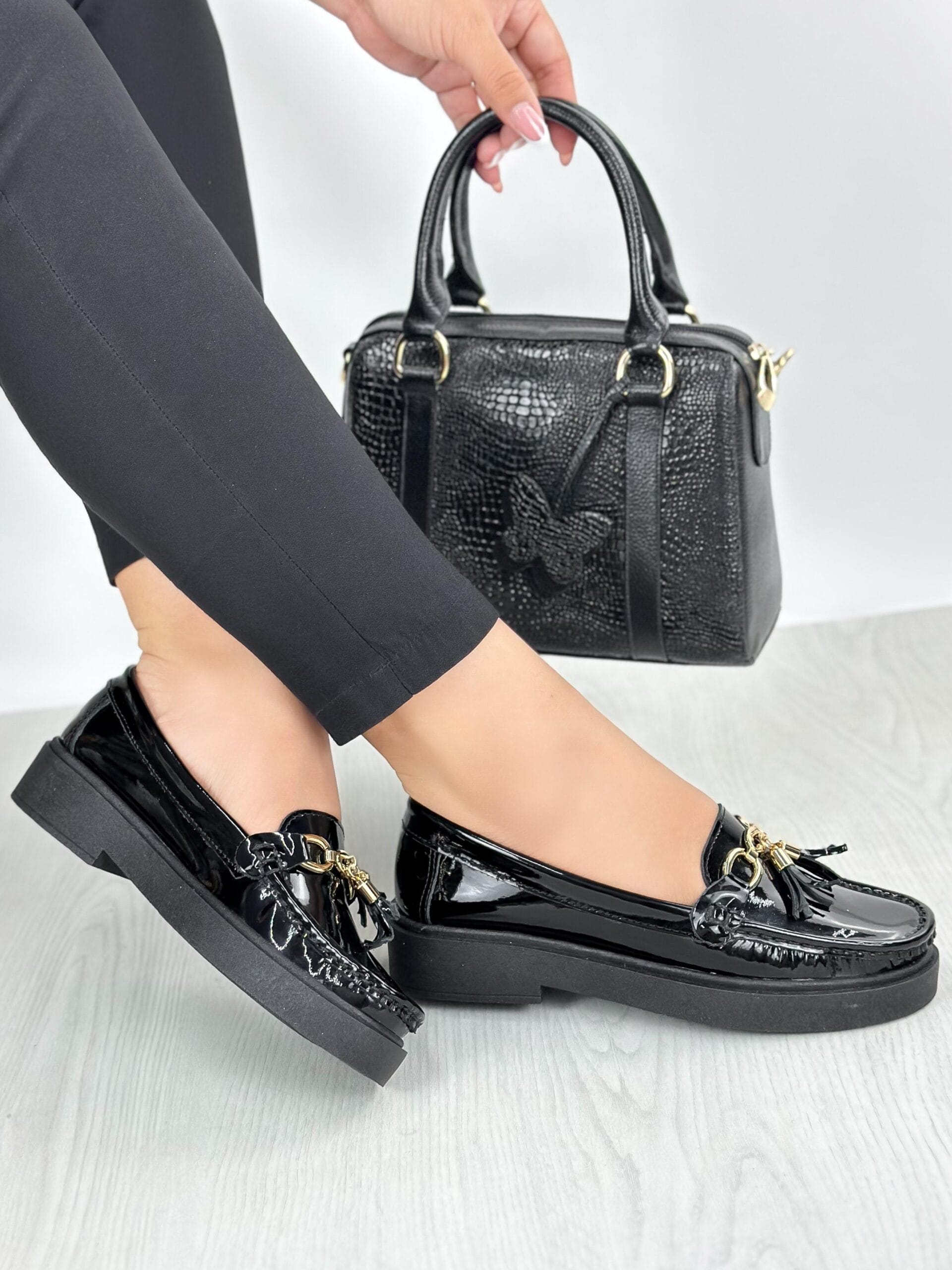 Mocasín Melisa Negro Charol