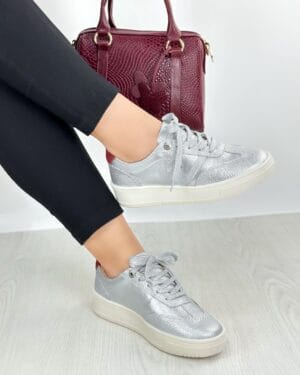 Tenis Luffy Plateado