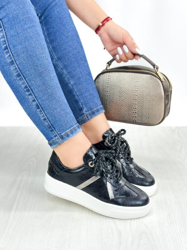 Tenis Blaze Negro x Plata