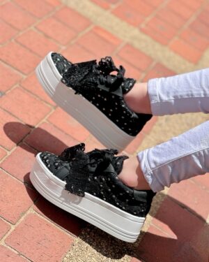 Tenis Salome Negro x Dorado