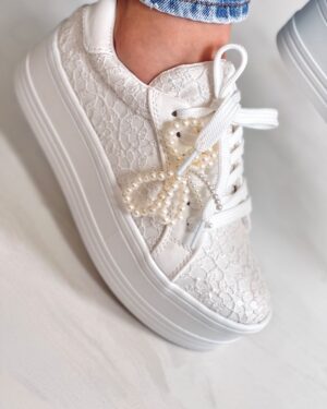 Tenis Sami Blanco Hueso