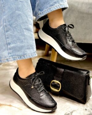 Tenis Golden Negro Dino