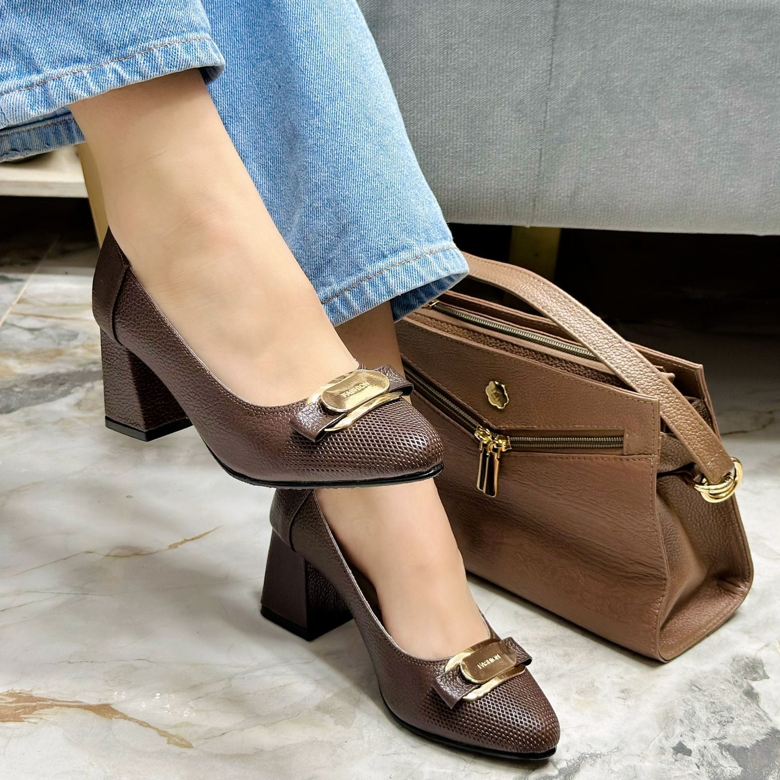 Tacón Lexy Chocolate - Imagen 2