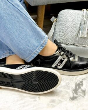 Tenis Gwen Negro x Plata