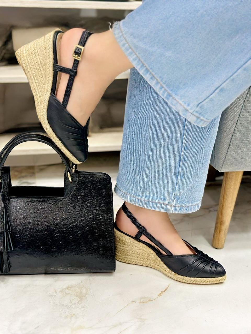 Plataforma Dory Negro