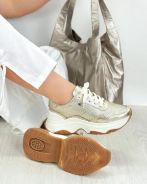 Tenis Vibra Dorado Ilusión