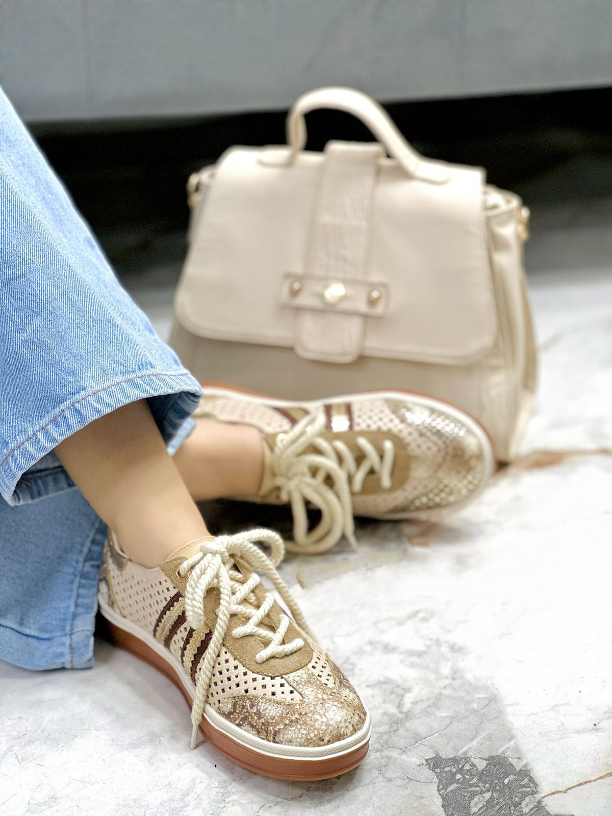 Tenis Sharon Capuchino x Folia - Imagen 2