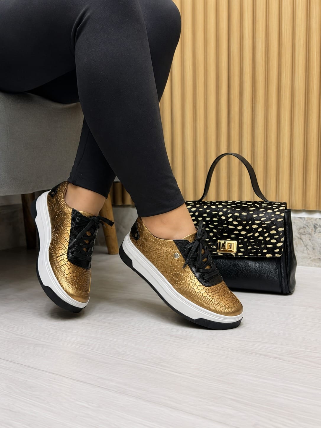 Tenis Anais Bronce x Negro - Imagen 2