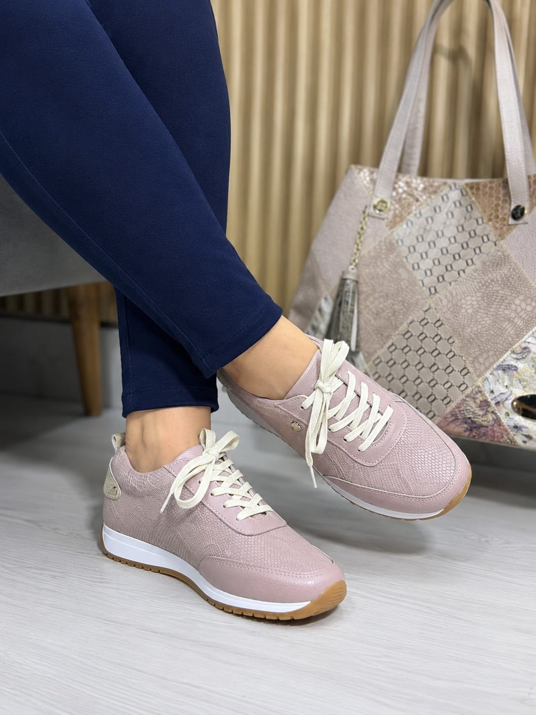 Tenis Duna Taupe-Oro