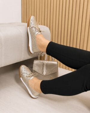 Tenis Lorenza Dorado